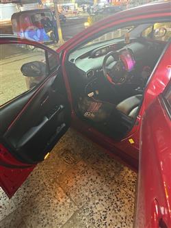 تۆیۆتا پریوس